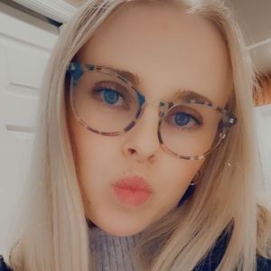 Meet your Posher, Taylor